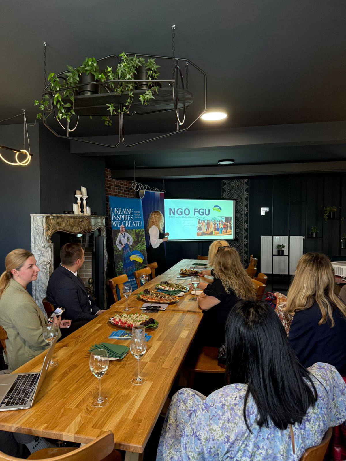 505701904_1279759980826085_3295845138913121637_n