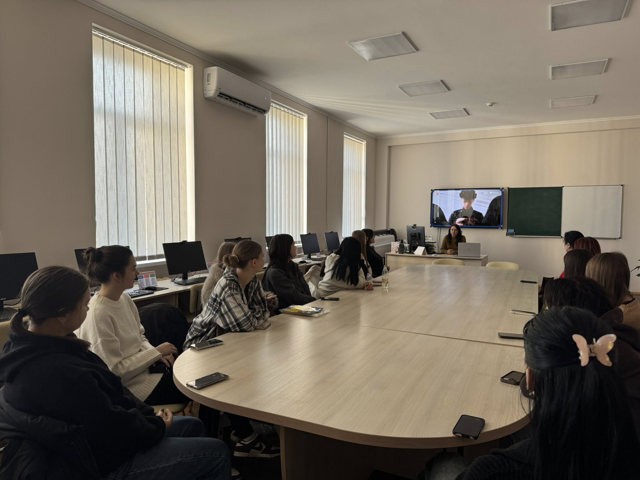 565331647_1112067837581231_511809377034485442_n