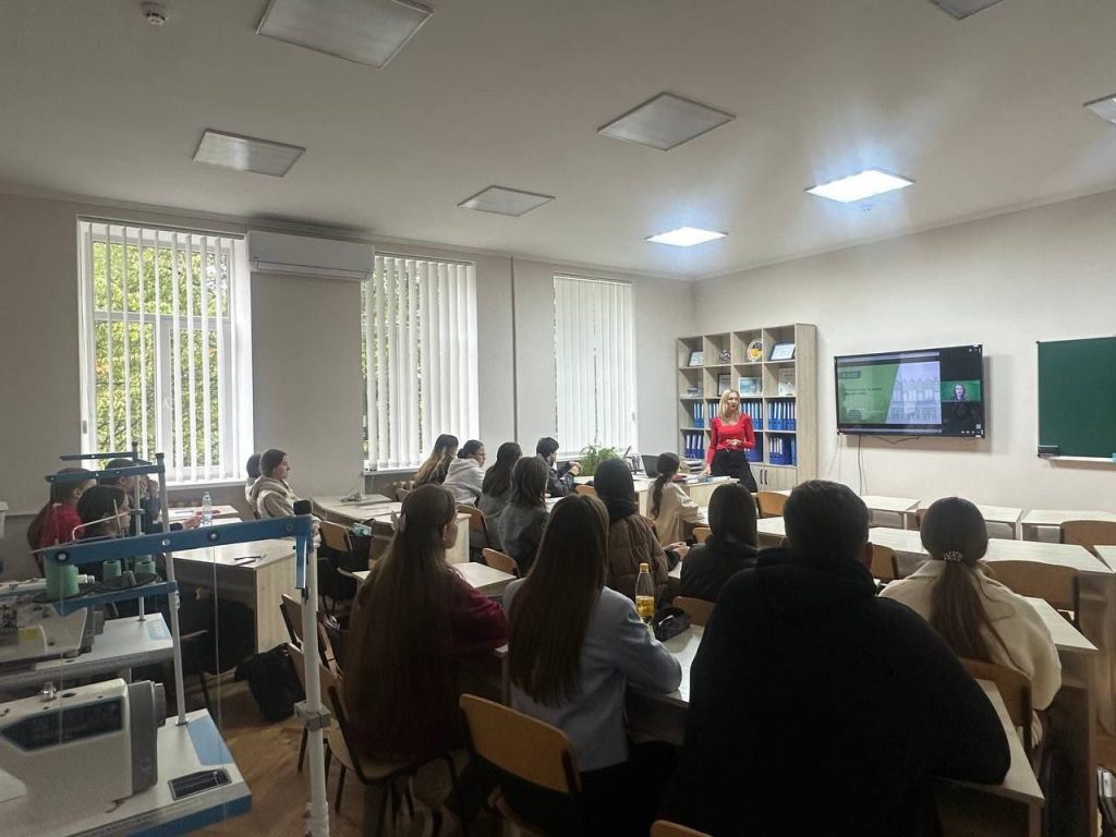 571161461_1115266240594724_7536757724287145_n